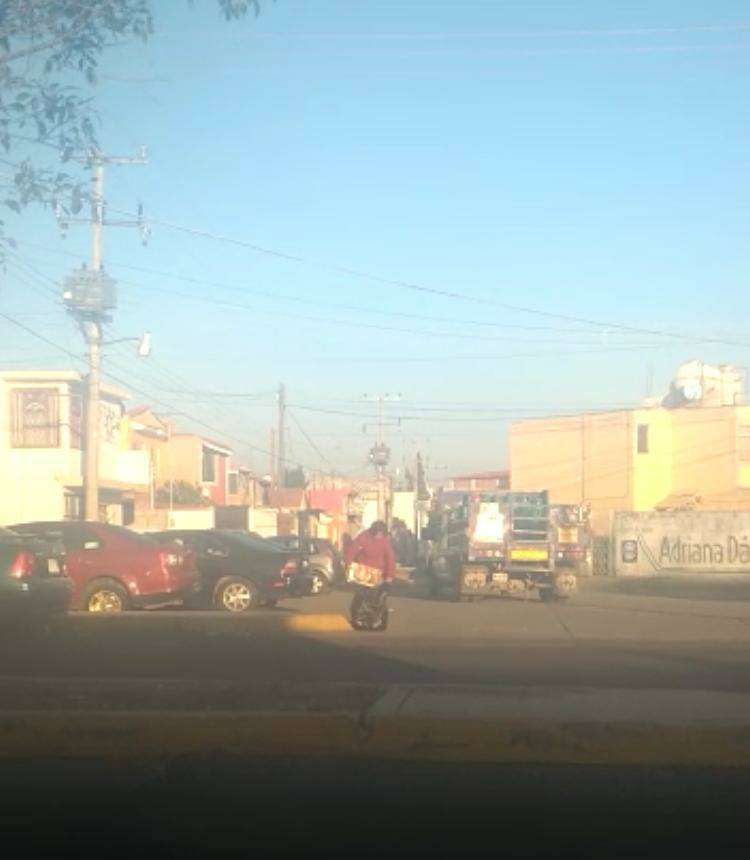 Al juez, dos personas por tirar basura en Apizaco